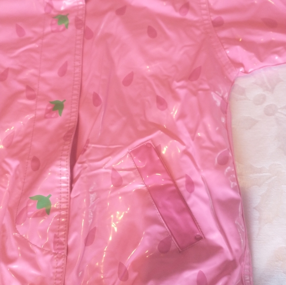 Driplets Jacket Girls 3T Raincoat Snap Button Strawberry All Over Print Lined - Picture 4 of 13